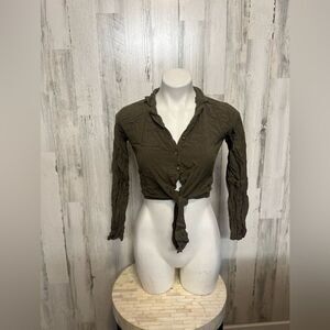 Green crop top